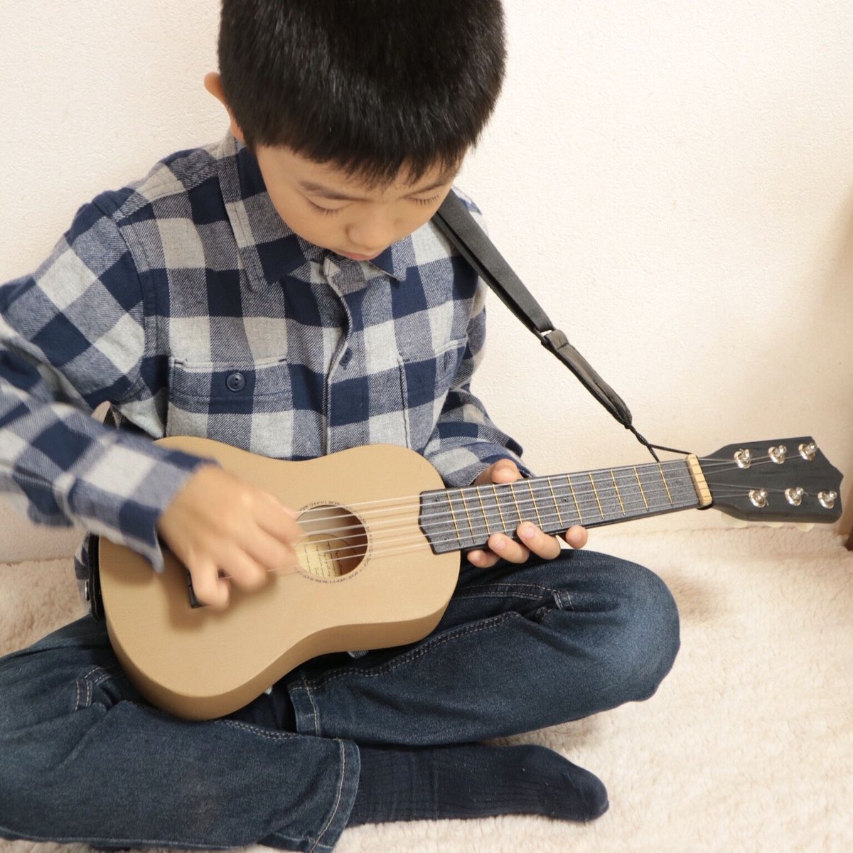 kids guitar | P.F WORK SHOP