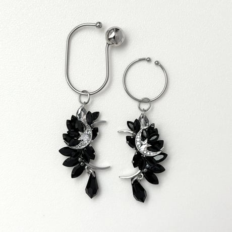 Lunaile Ear Cuff_Black
