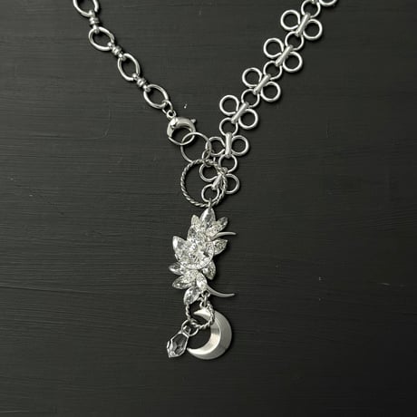 Lunaile Necklace