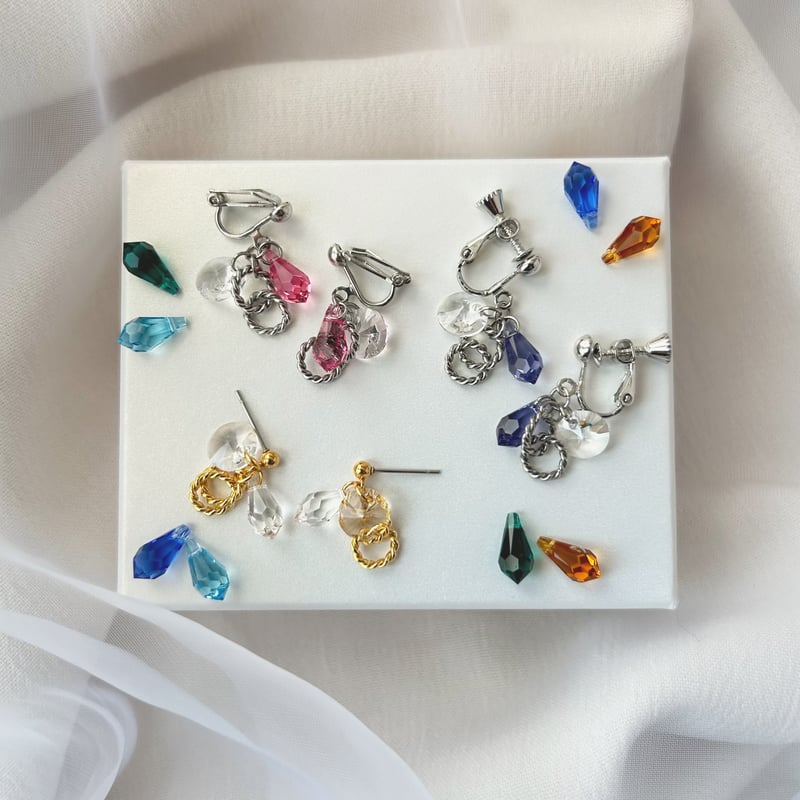 ピエニ pieni ハンドメイド オーダー ピアス 新品未使用✨️ DIAMOND SKINNY PIERCED EARRING(両耳用)(2JP1061)K10 ピアス