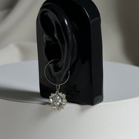 Crystal Sole Ear Cuff