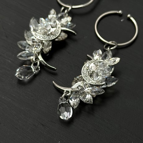 Lunaile Ear Cuff