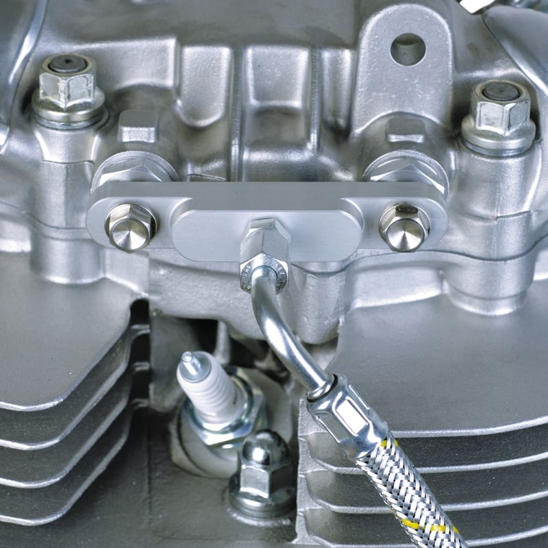 SR400専用ツインオイルラインキット「KEDO/クラシック」・アルミ