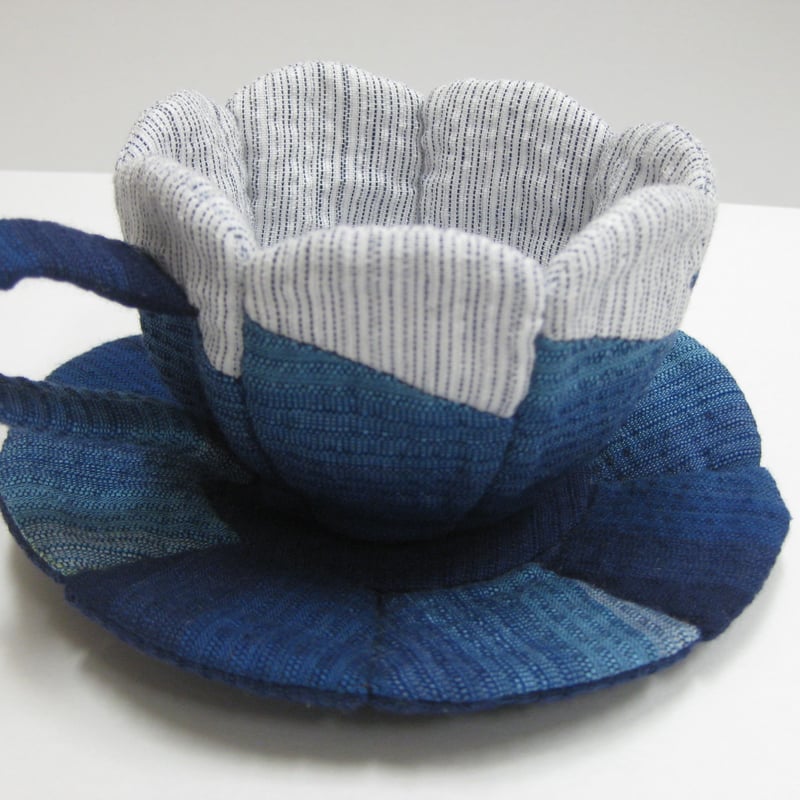 阿波しじら織 コーヒーカップの小物入れ | パッチワークのお店