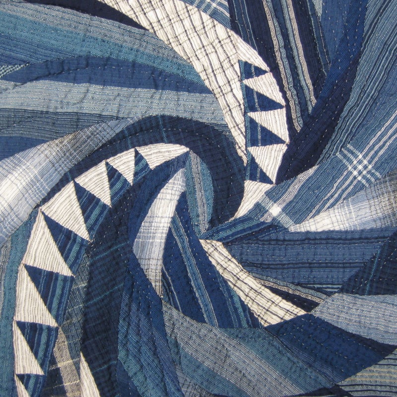 阿波しじら織 渦のタペストリー | パッチワークのお店 ダックリン