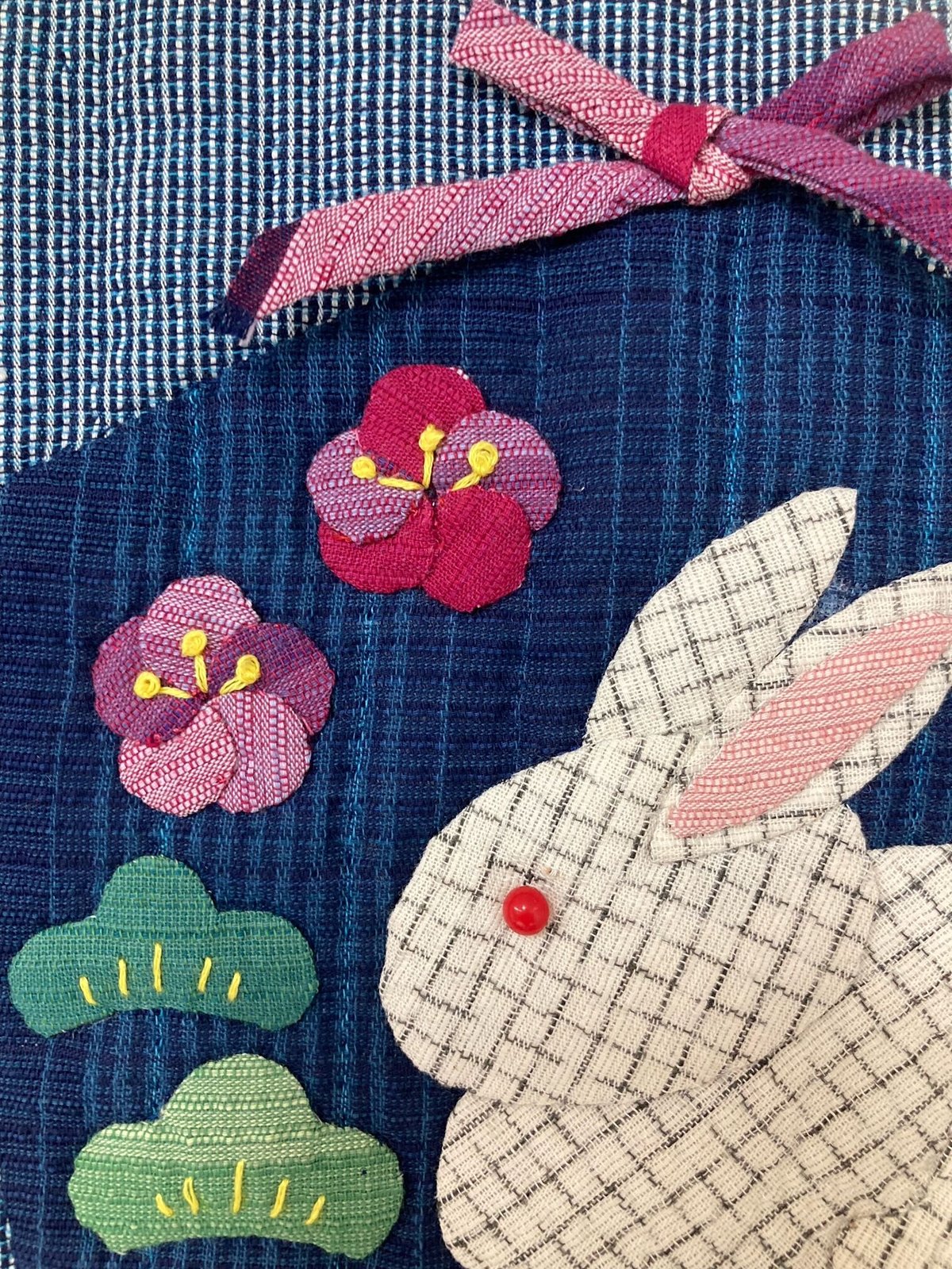 阿波しじら織 ウサギの絵馬 | パッチワークのお店 ダックリン