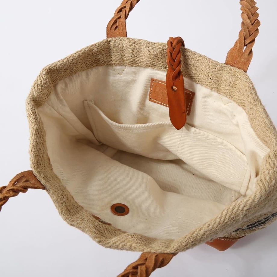 5825c2879821cc0bc4002040