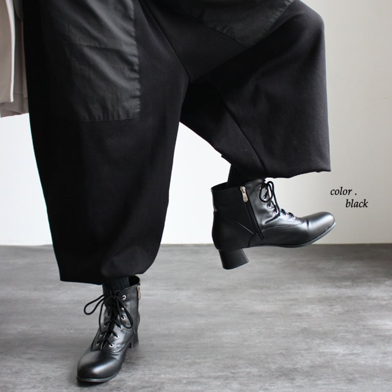 albino select】 チャンキーヒール型スムースフェイクレザー編み上げ