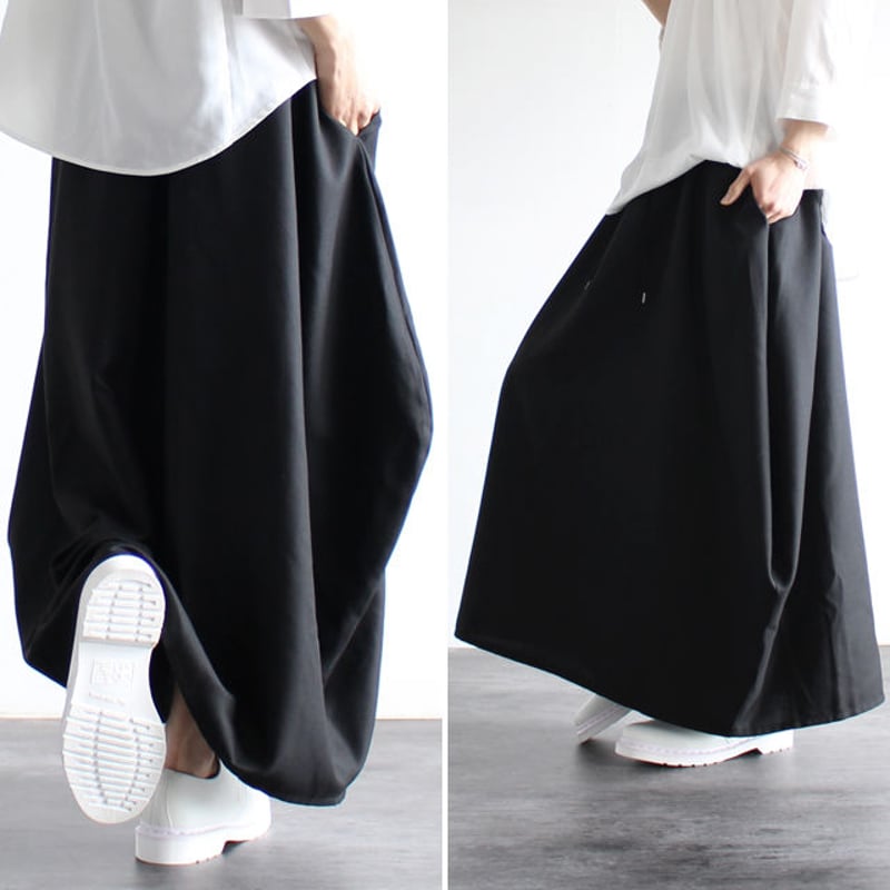 20471120 ロングスカート　黒　バルーンシルエット 20471120 ロングスカート バルーンシルエット