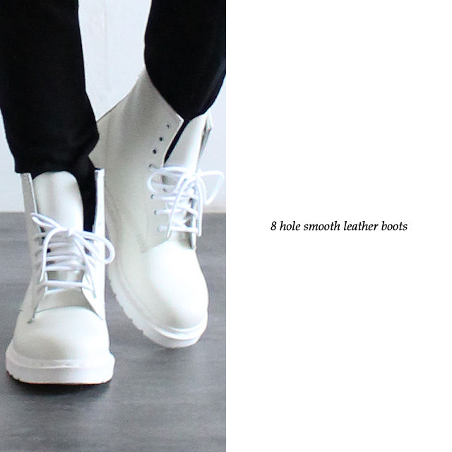 ドクターマーチン Dr.Martens 8ホール 厚底ホワイトレザー ブーツ Dr.Martens】 8ホールスムースレザーブーツ | albino