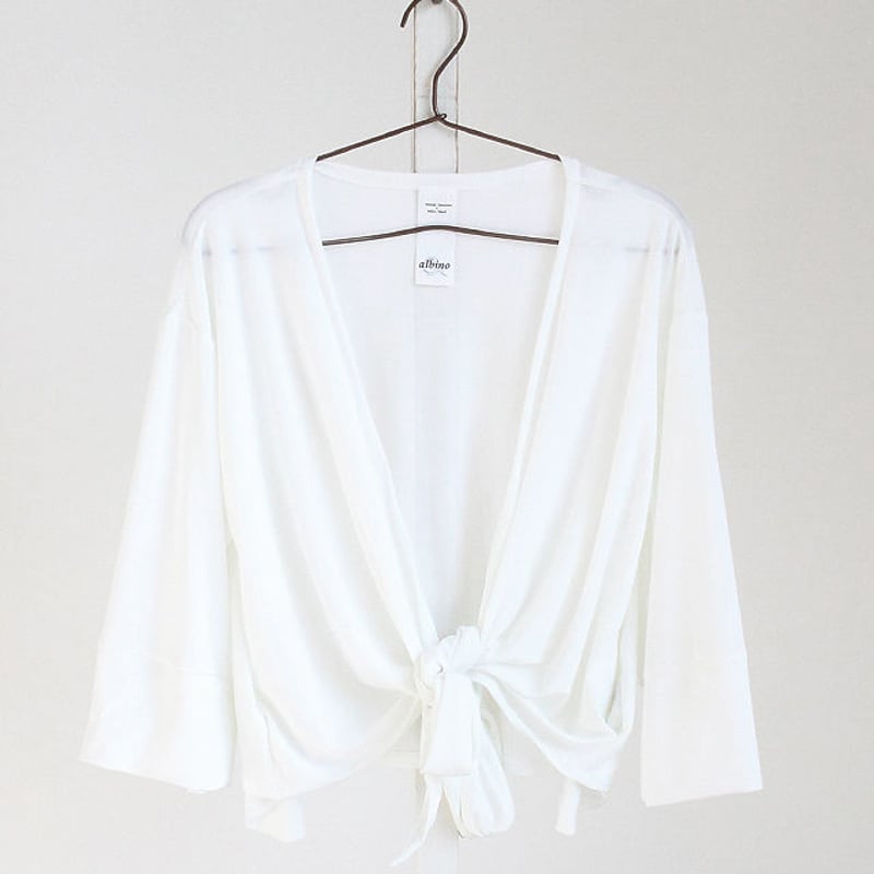 白　ホワイト　綺麗目　カーディガン　Albino アルビーノ Caprino - カプリーノ | クルーネックカーディガン〔ブラック