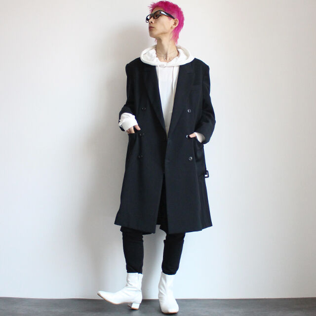 albino select】 足袋風スクエアトゥ型ストレッチPUレザーヒールブーツ