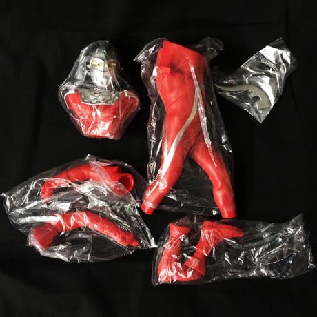 ULTRA SEVEN　　　　　　　彩色済組み立てキット