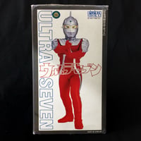ULTRA SEVEN　　　　　　　彩色済組み立てキット