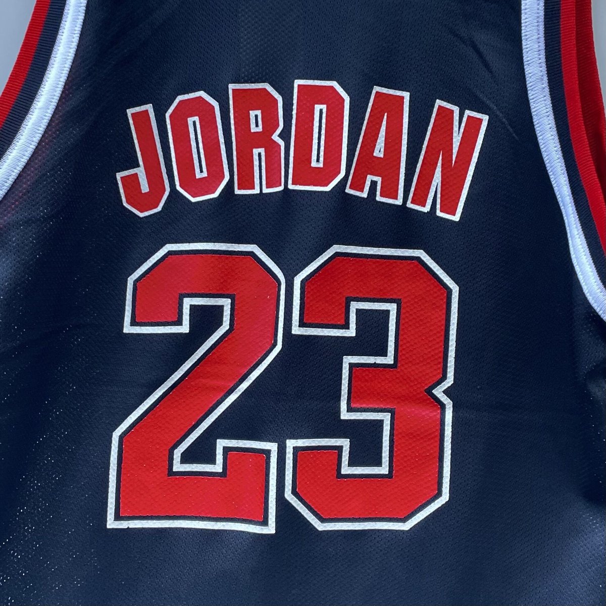 Champion NBA BULLS/チャンピオン シカゴブルズ バスケットタンクトップ JORDAN 23 90年代 (USED) Champion NBA BULLS/チャンピオン シカゴブルズ バスケットタンクトップ JORDAN 23 90年代 (USED)