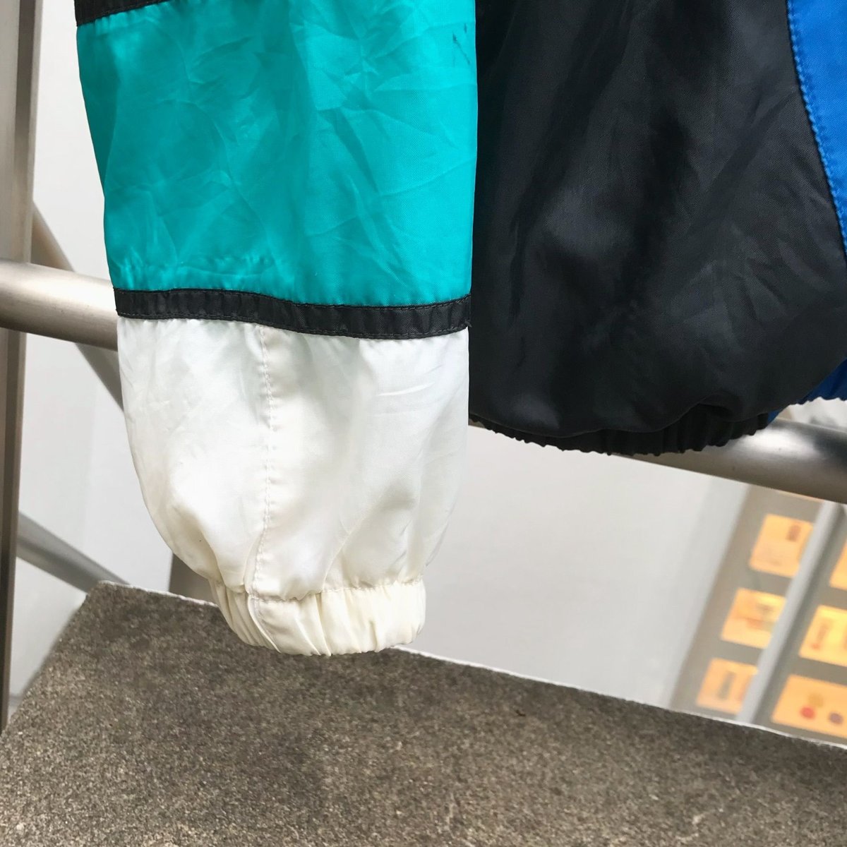 NIKE /ナイキ ウィンドブレーカージャケット 90年前後 銀タグ NIKE /ナイキ ウィンドブレーカージャケット 90年前後 銀タグ