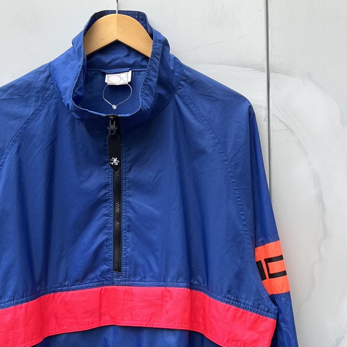 〔Vintage〕90s Ocean  Pacific NYLON Jacket