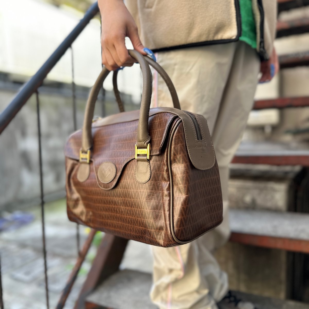 レディース VALENTINO マリオヴァレンティノ ボストンバッグ