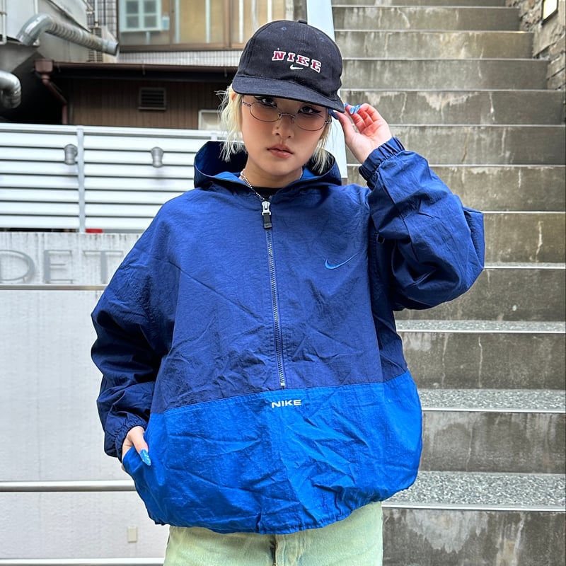 NIKE/ナイキ ハーフジップフードジャケット 90年代 (USED NIKE/ナイキ ハーフジップフードジャケット 90年代 (USED