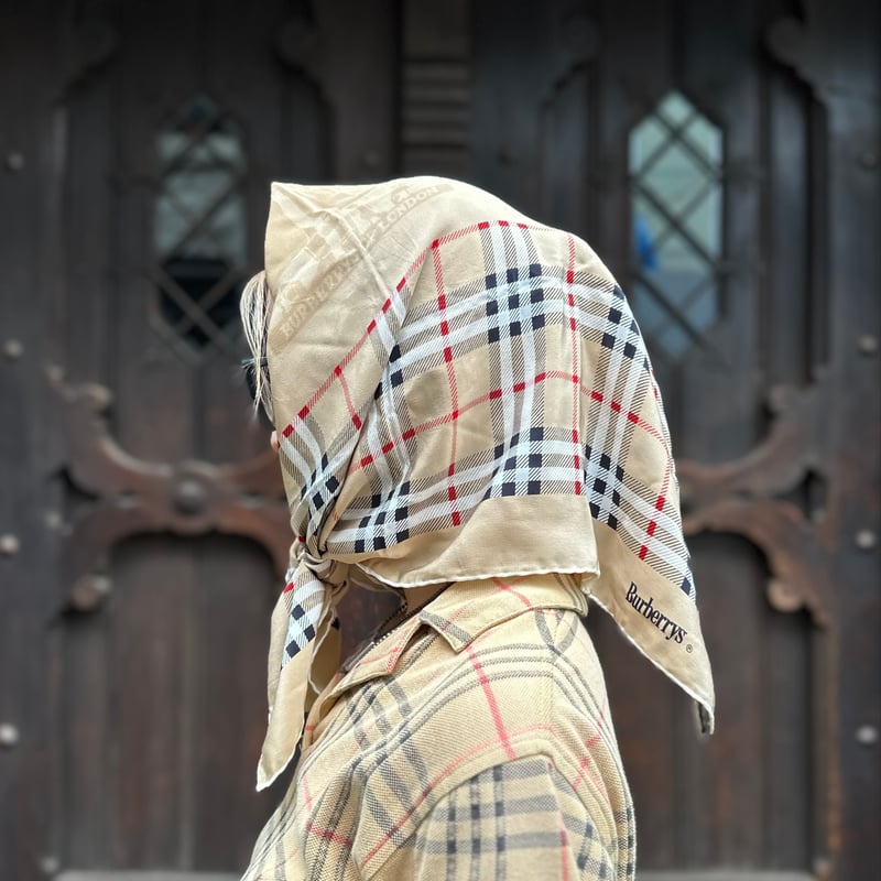 Burberrys/バーバリー シルクスカーフ 90年前後 Made in ITALY Burberrys/バーバリー シルクスカーフ 90年前後 Made in ITALY