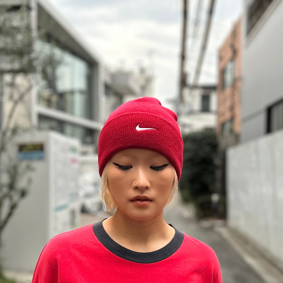NIKE・ナイキ・ポリエステル40％＆アクリル60%ニット・キャップ　ピンク帽子　フリーサイズ　新品　ナイキSB お値打ち品　綺麗傑作最高品 fit=scale-down,w=1200