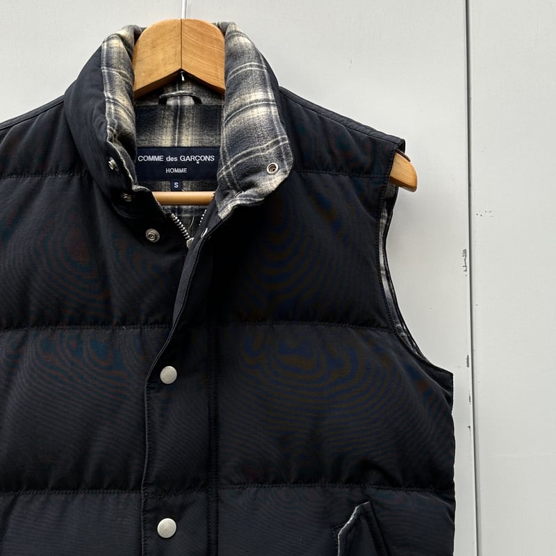 コムデギャルソン【COMME des GARCONS HOMME】ダウンベスト