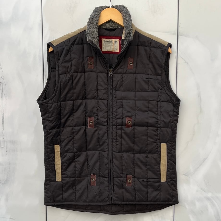 65def98c1886eb0049c131f7