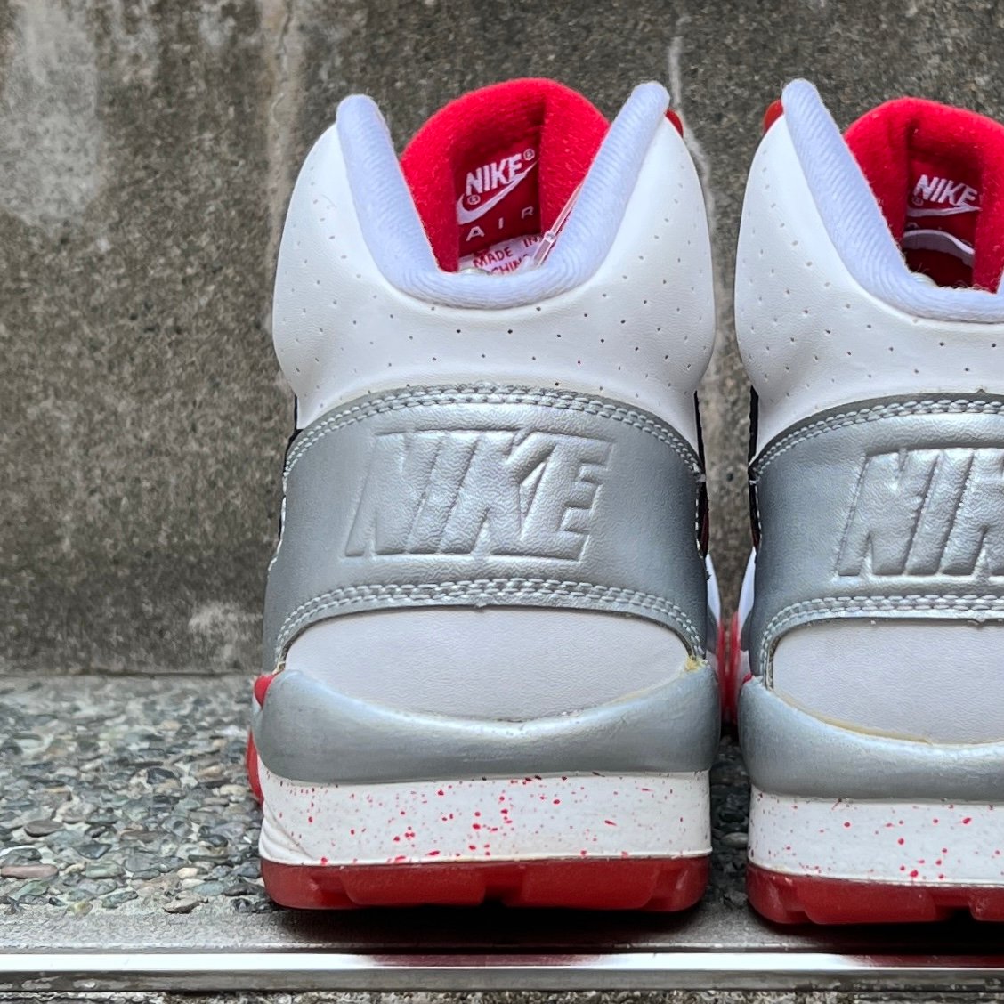 NIKE AIR TRAINER SC HIGH OHIO 2013 USED