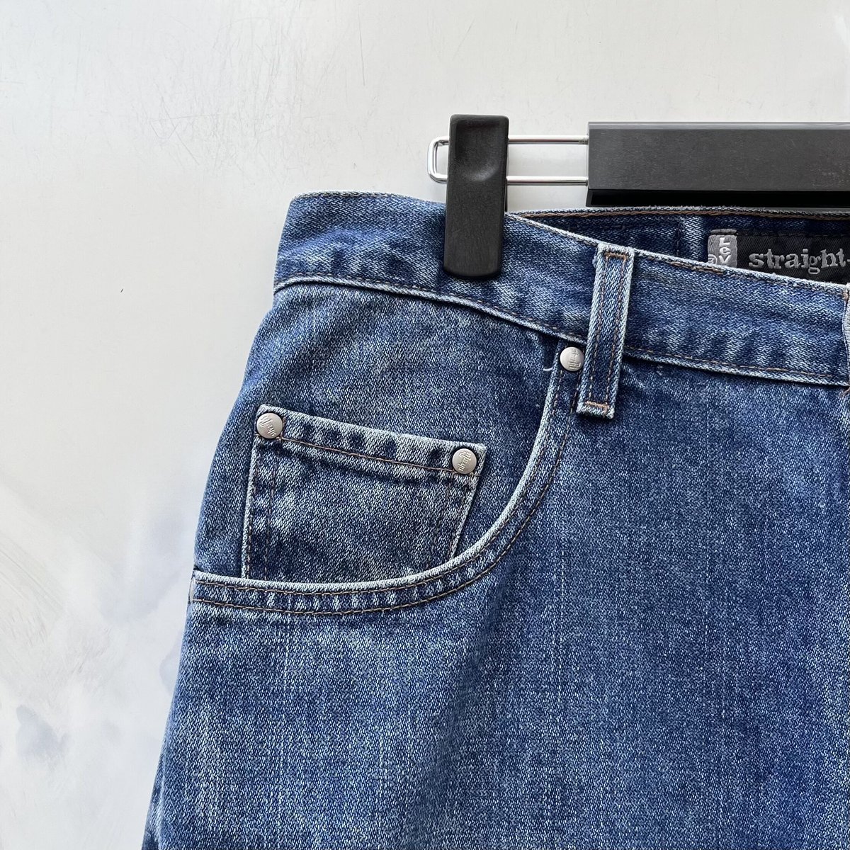 Levi's SILVER TAB/リーバイス シルバータブ strait&relaxed ジ Levi's SILVER TAB/リーバイス シルバータブ strait&relaxed ジ