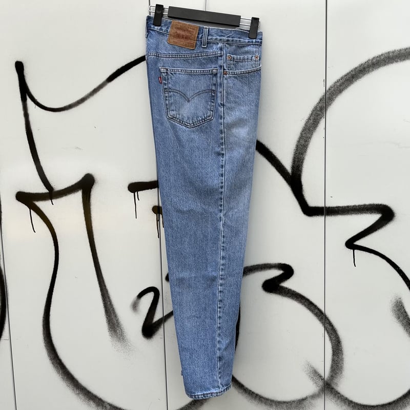 This Is a Pair of Levi's Jeans　リーバイス Levi's/リーバイス 550リラックスドフィットジーンズ 00年代