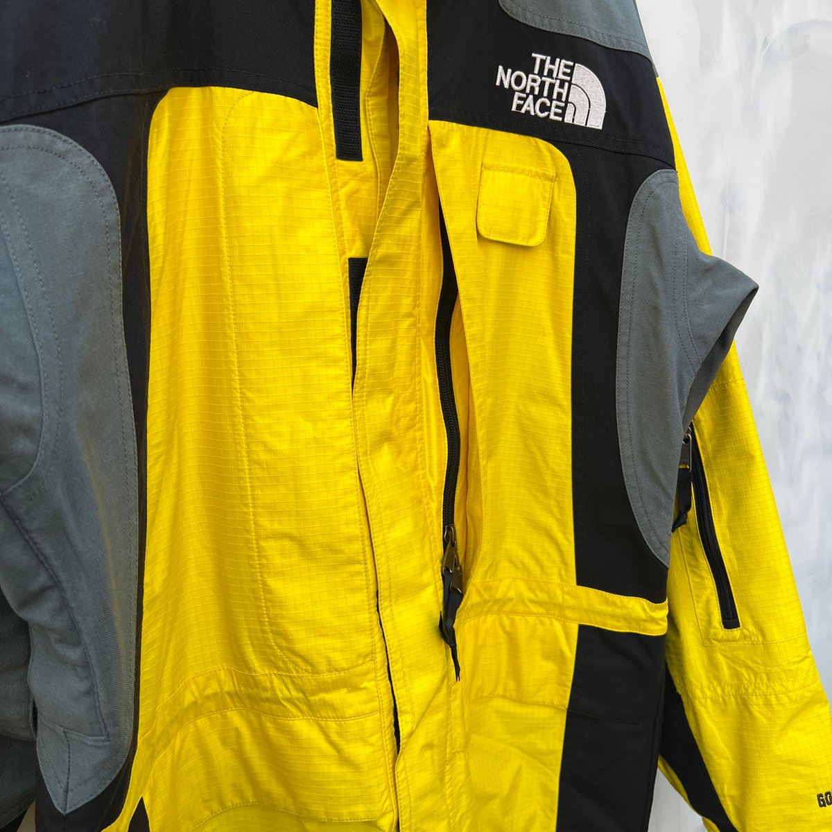 THE NORTH FACE/ノースフェイス GORE-TEX ジャケット 2001年？ (USED)