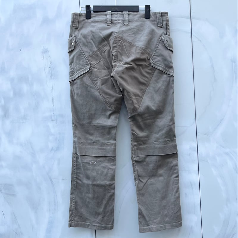 Oakley ゴルフ　ダークグレー カーゴパンツ OAKLEY オークリー FOA405124 SKULL VERSATILE TPD JOGGER 6.0