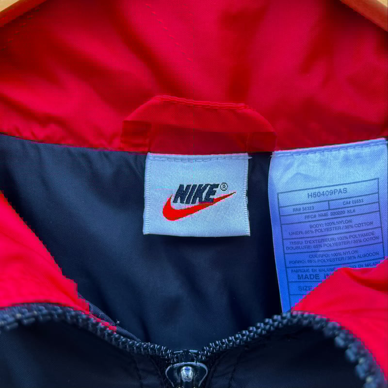 NIKE/ナイキ ビッグロゴナイロンジャケット 90年代 (USED NIKE/ナイキ ビッグロゴナイロンジャケット 90年代 (USED