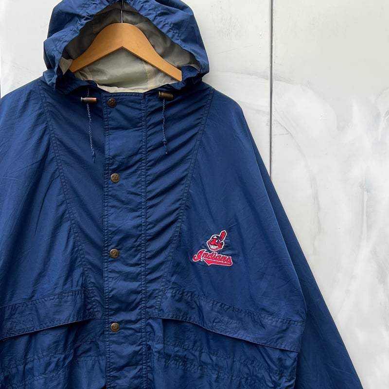 MLB INDIANS/クリーブランドインディアンズ ナイロンフード MLB INDIANS/クリーブランドインディアンズ ナイロンフード