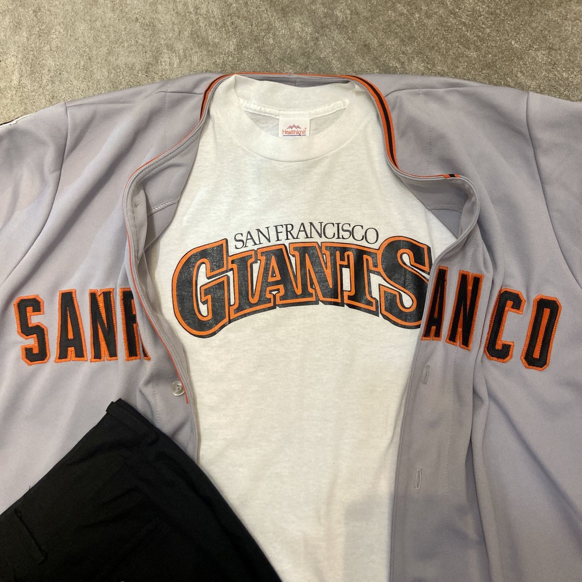 SF GIANTS サンフランシスコジャイアンツ MAJESTIC製ユニフォーム