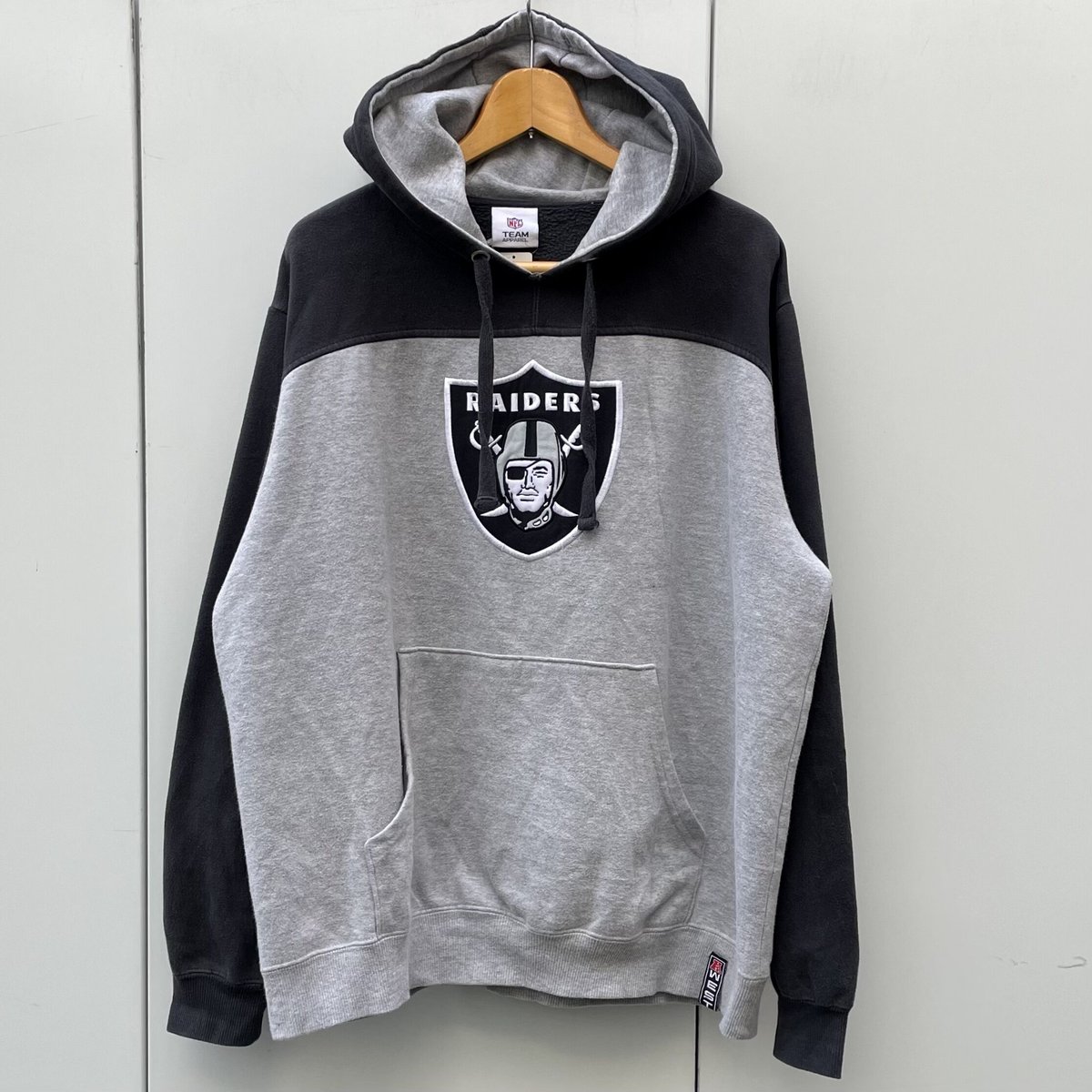 NFL RAIDERS/ラスベガスレイダース ビッグロゴ フードスウェット 2000年代 (U...