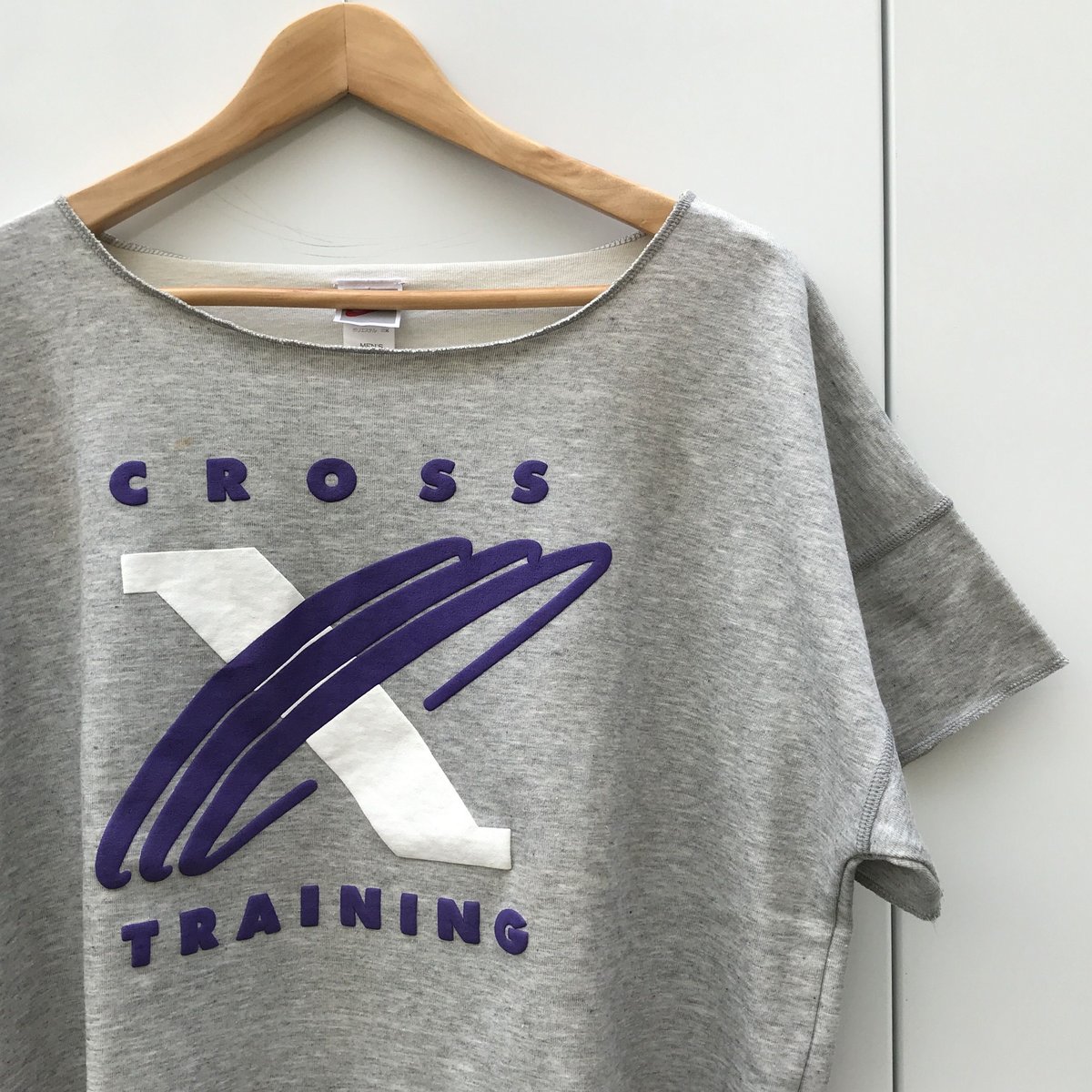 90s NIKE ナイキ　ビンテージ半袖ショート丈スウェットトレーナー　デカロゴ fit=scale-down,w=1200
