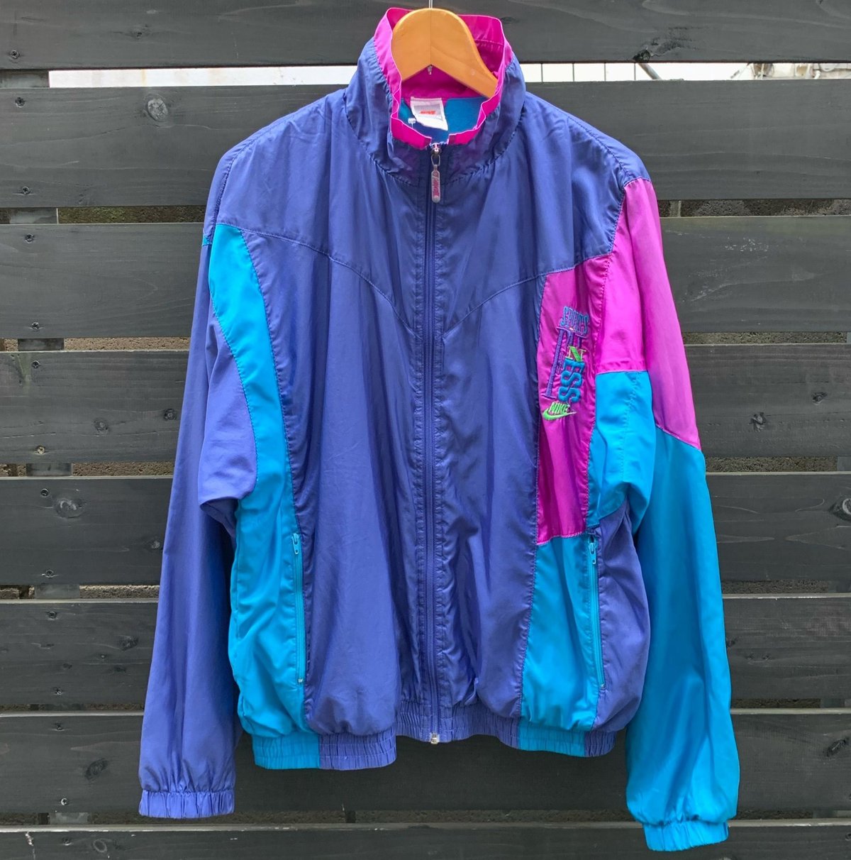NIKE/ナイキ ナイロンウィンドブレーカージャケット 90年前後 (USED NIKE/ナイキ ナイロンウィンドブレーカージャケット 90年前後 (USED
