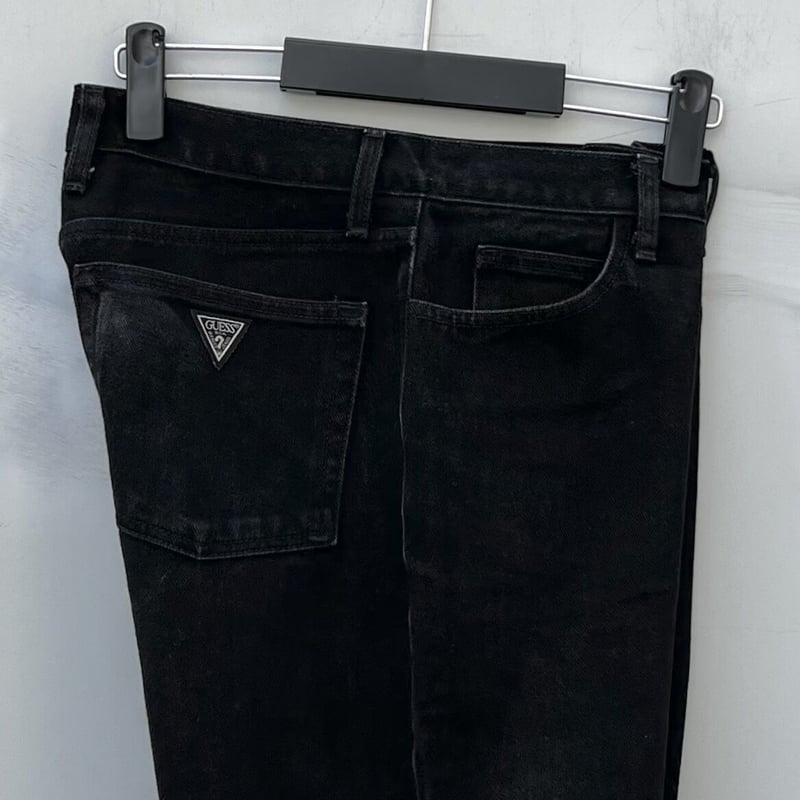 GUESS/ゲス ブラックデニムジーンズ 90年代 (USED) | chameleon GUESS/ゲス ブラックデニムジーンズ 90年代 (USED) | chameleon