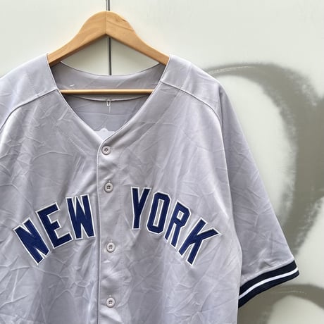 MAJESTIC MLB YANKEES 24/マジェスティック ニューヨークヤンキース 24 ベースボールシャツ 00年代 (DEADSTOCK？)