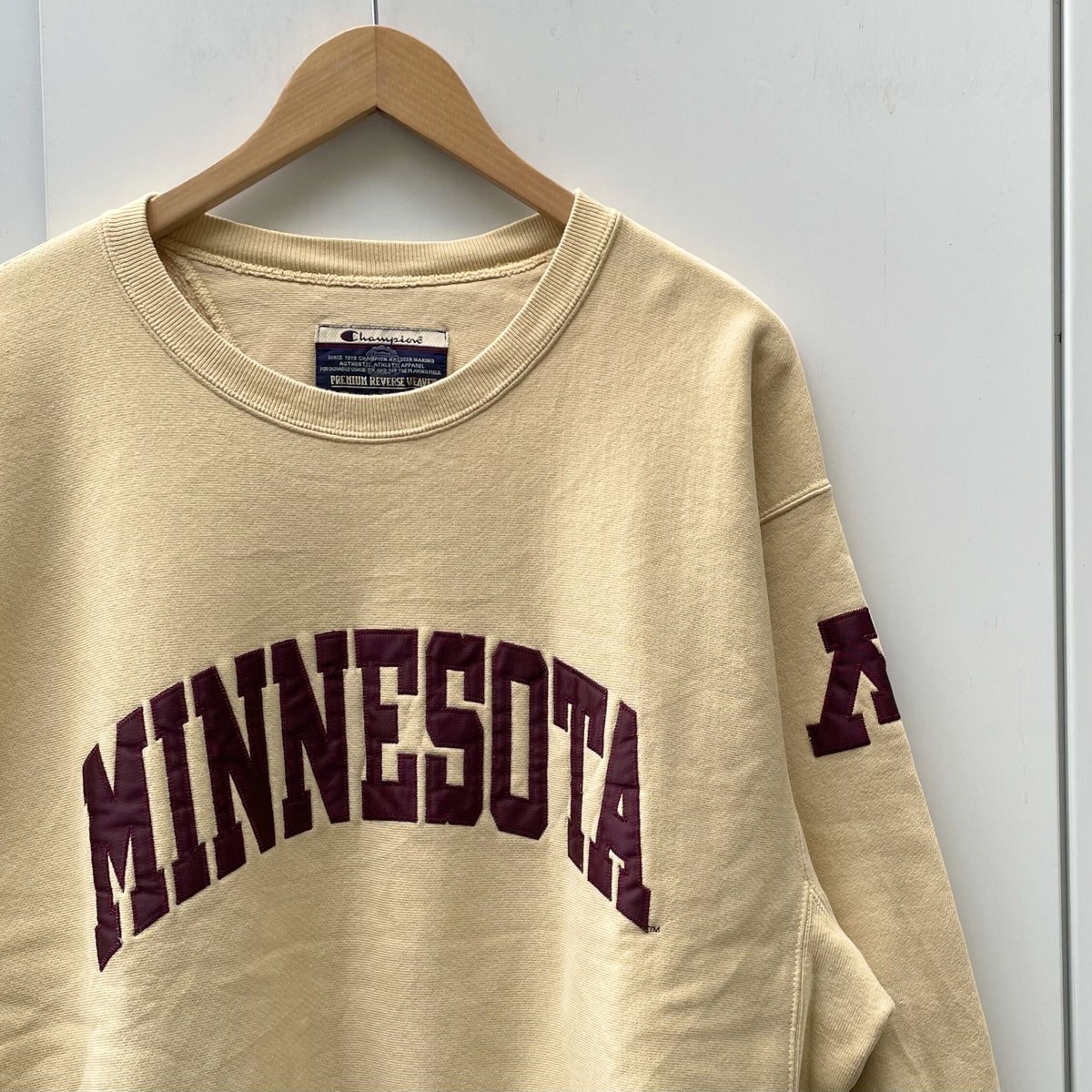 Champion REVERSE WEAVE/チャンピオン リバースウィーブ MINNESOTA スウェット 00年代 (USED) Champion REVERSE WEAVE/チャンピオン リバースウィーブ MINNESOTA スウェット 00年代 (USED)
