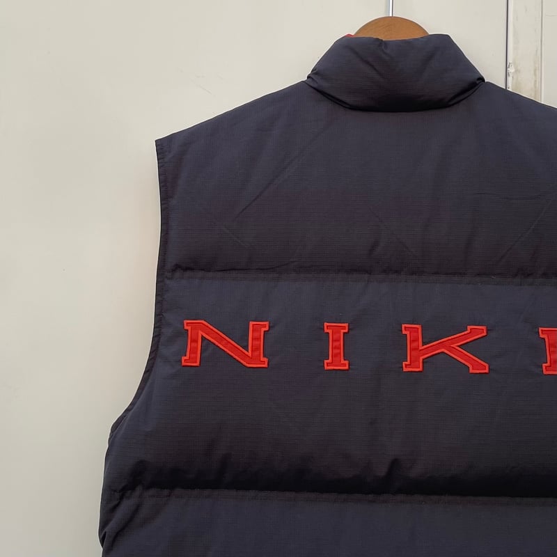 NIKE/ナイキ リバーシブル ダウンベスト 00年代 (USED NIKE/ナイキ リバーシブル ダウンベスト 00年代 (USED