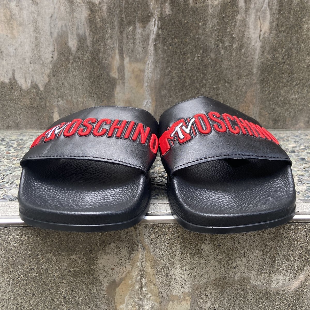 H&M x MOSCHINO/エイチアンドエム x モスキーノ MTVコラボサンダル 2017年 (DEADSTOCK) H&M x MOSCHINO/エイチアンドエム x モスキーノ MTVコラボサンダル 2017年 (DEADSTOCK)