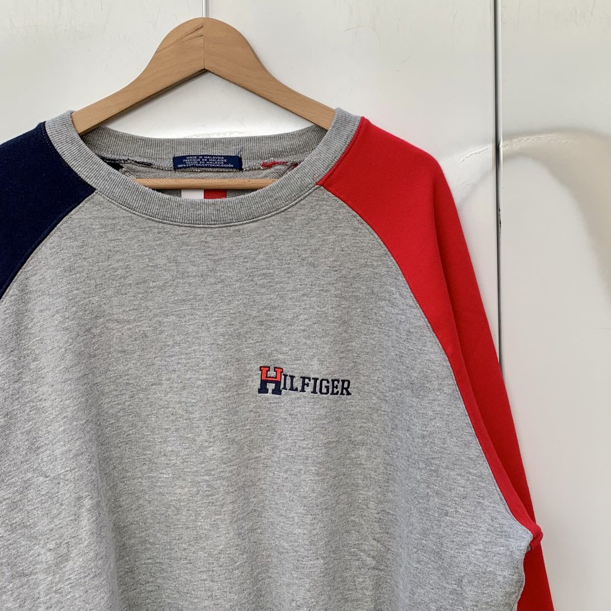 TOMMY HILFIGER/トミーヒルフィガー ロゴスウェット 90年代 (USED) |