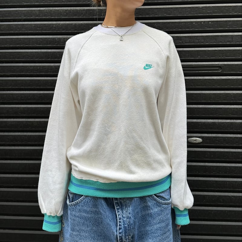 NIKE/ナイキ ロゴスウェット 80年代 (USED) | chameleon wear h NIKE/ナイキ ロゴスウェット 80年代 (USED) | chameleon wear h