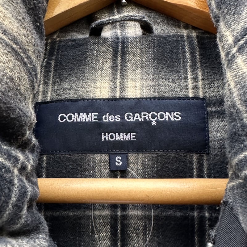 COMME des GARCONS HOMME/コムデギャルソン オム ダウンベスト 2011...