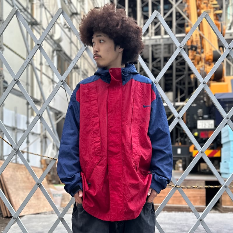 NIKE/ナイキ 裏フリースナイロンフードジャケット 90年代 (USED NIKE/ナイキ 裏フリースナイロンフードジャケット 90年代 (USED