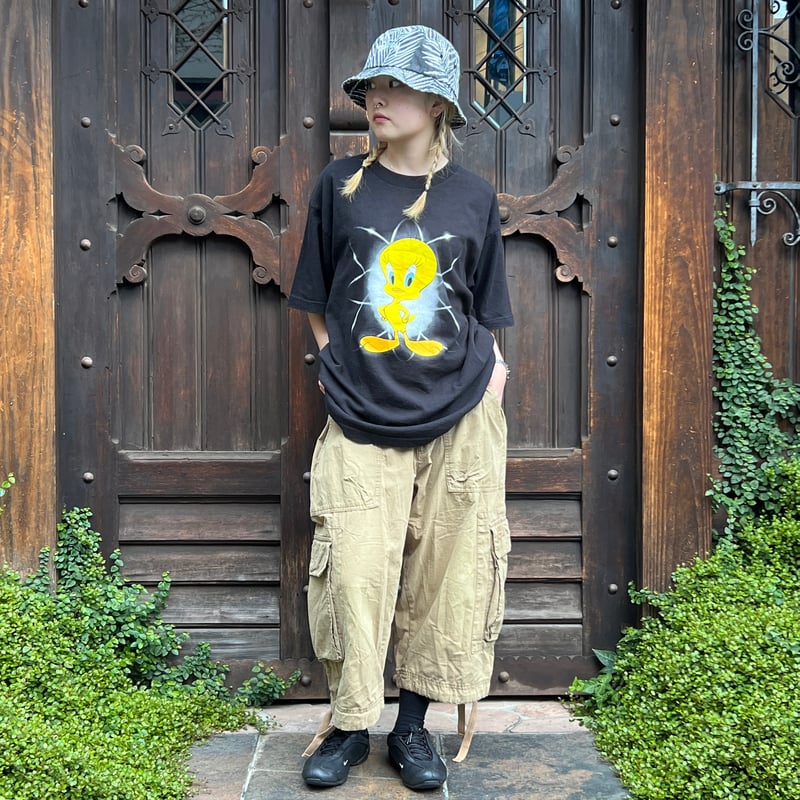 LOONEY TUNES/ルーニーチューンズ トゥイーティー Tシャツ 98年 LOONEY TUNES/ルーニーチューンズ トゥイーティー Tシャツ 98年