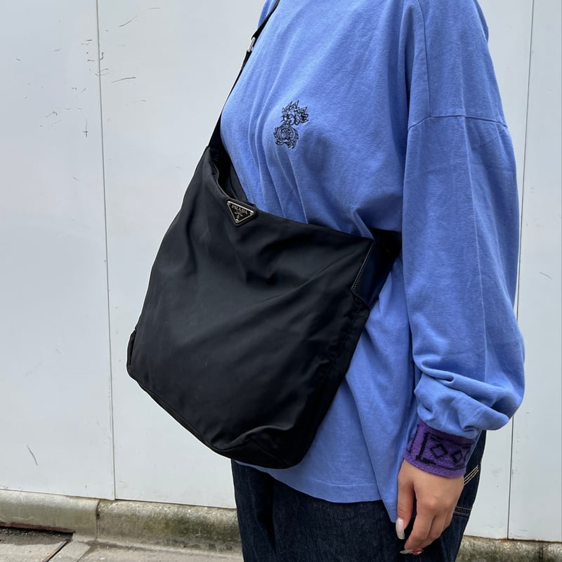 PRADA/プラダ ショルダーバッグ 00年前後 Made in ITALY (USED) |