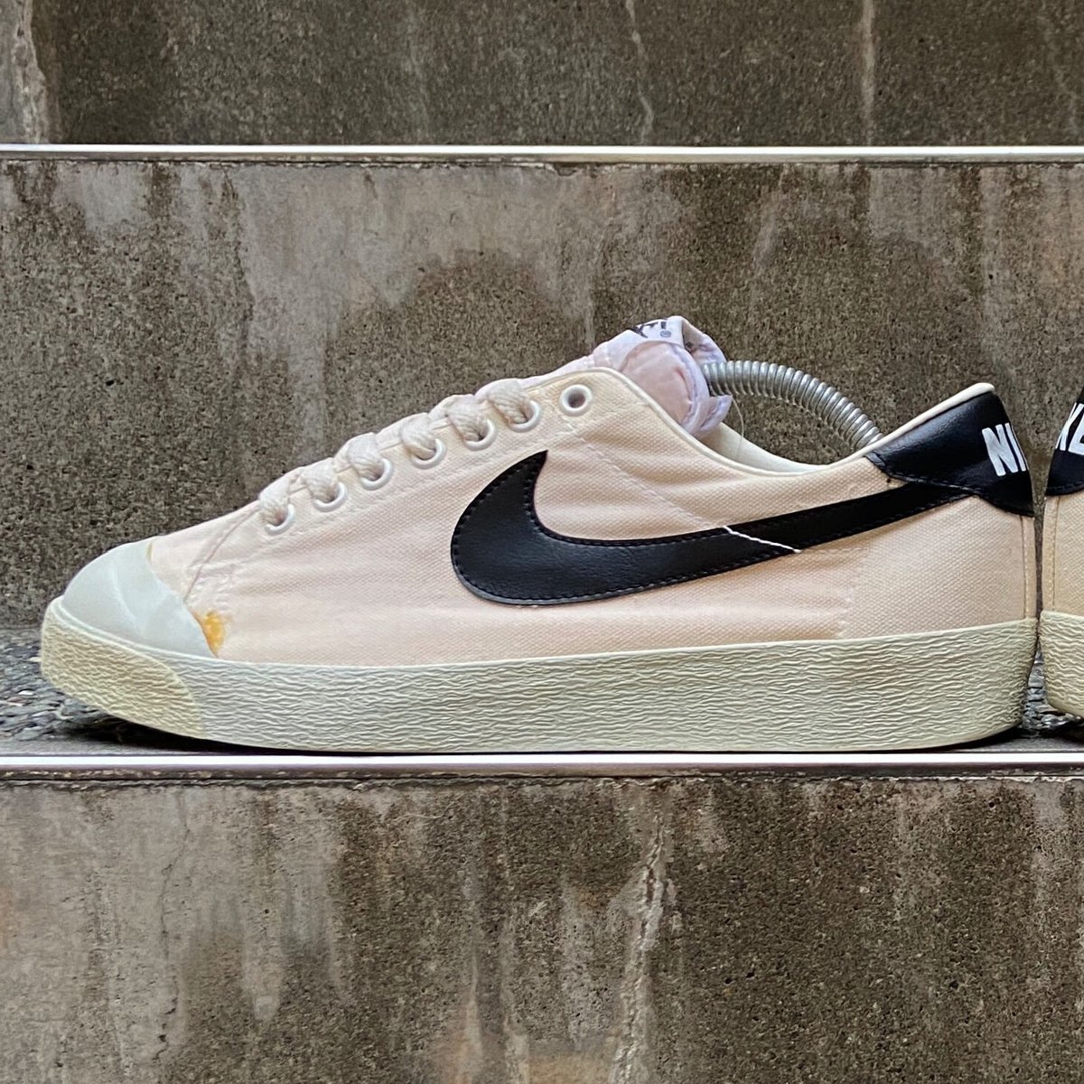 80年製 NIKE BLAZER オリジナル 11.5 ヴィンテージ 待ちくたびれ ブレザー